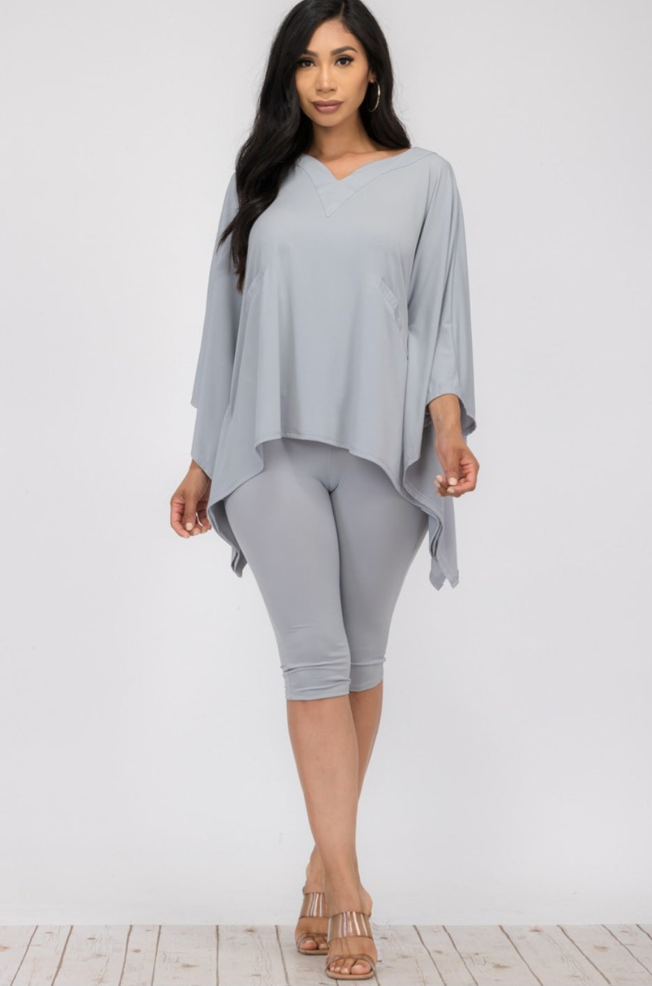 Relaxed V-Neck Top & Biker Stretch Short Set